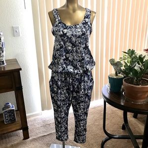 Womens Floral Sleeveless Jumpsuit